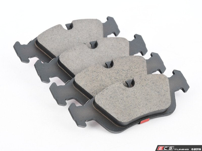 Front Brake Pad set