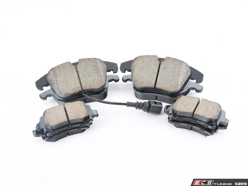 Front & Rear Euro Ceramic Brake Pad Kit