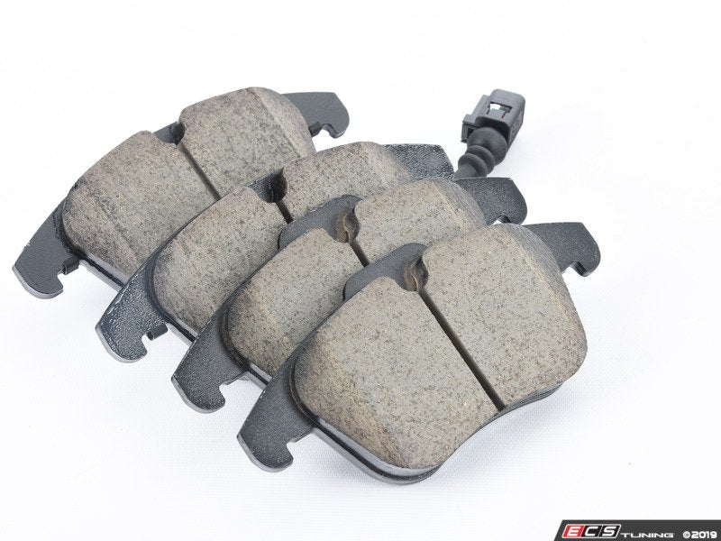 Front & Rear Euro Ceramic Brake Pad Kit