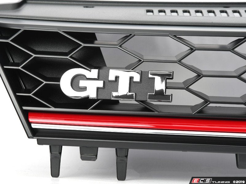 GTI Non-Lighting Package Grille - With Red Strip