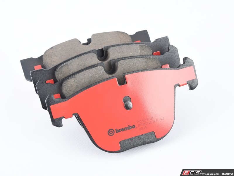 Rear Premium NAO Ceramic Brake Pad Set