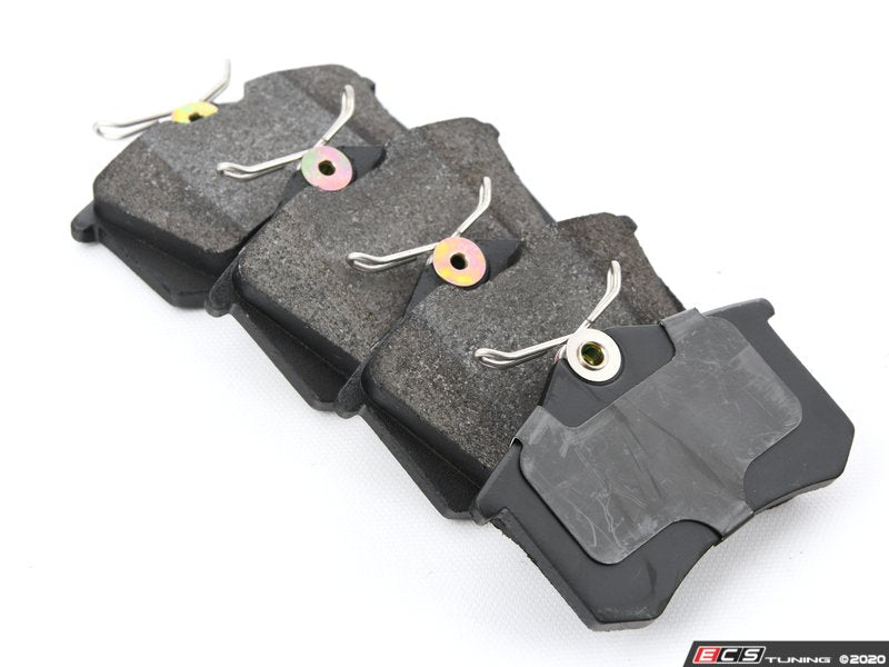 Premium Semi-Metallic Rear Brake Pad Set