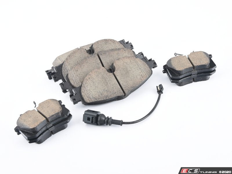 Front & Rear Euro Ceramic Brake Pad Kit