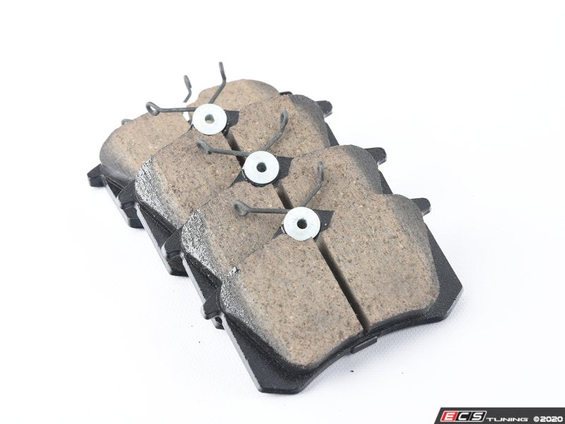 Front & Rear Euro Ceramic Brake Pad Kit