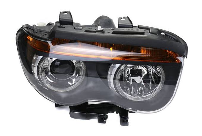 BMW Headlight Assembly – Passenger Side (Xenon) 63127165450 – Hella 158080006