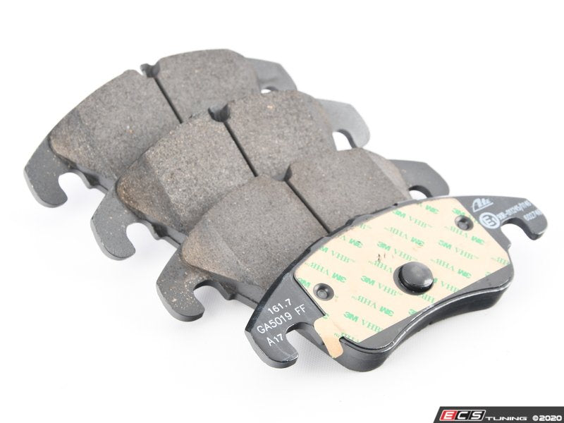 Front Brake Pad Set