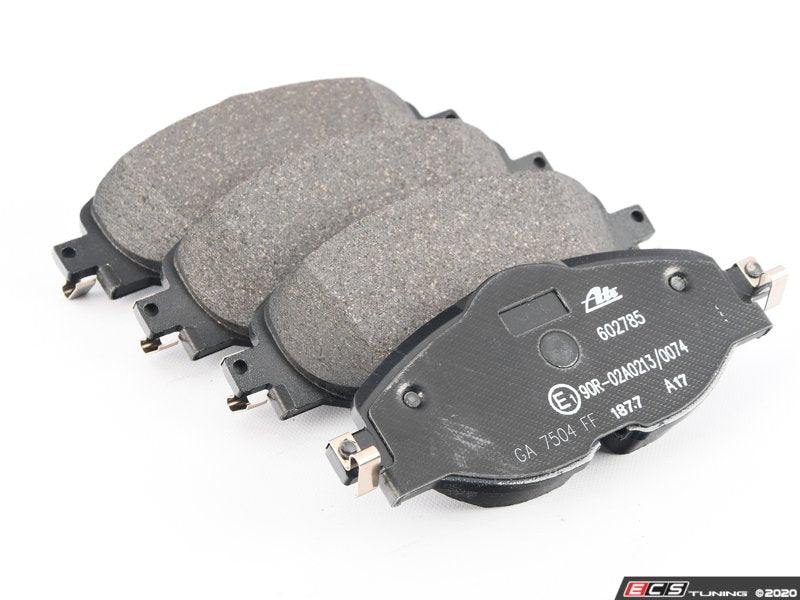 Front Brake Pad Set