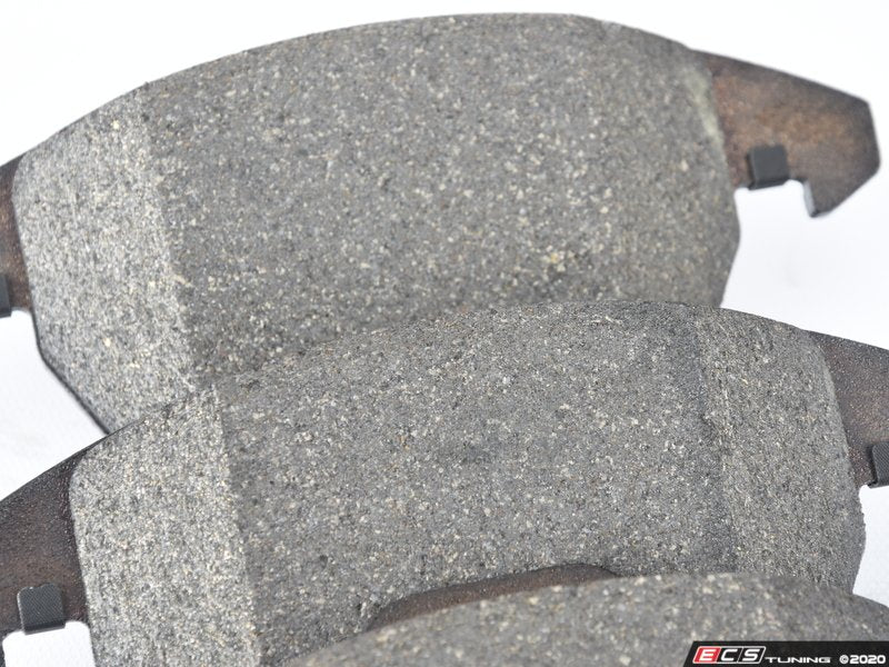 Front Brake Pad Set