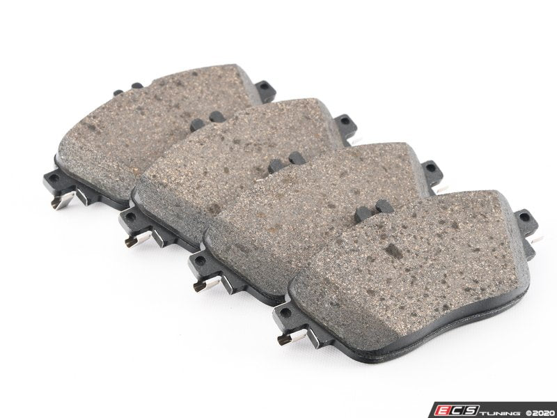 Front Brake Pad Set