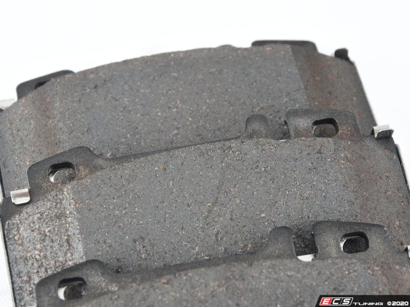 Front Brake Pad Set