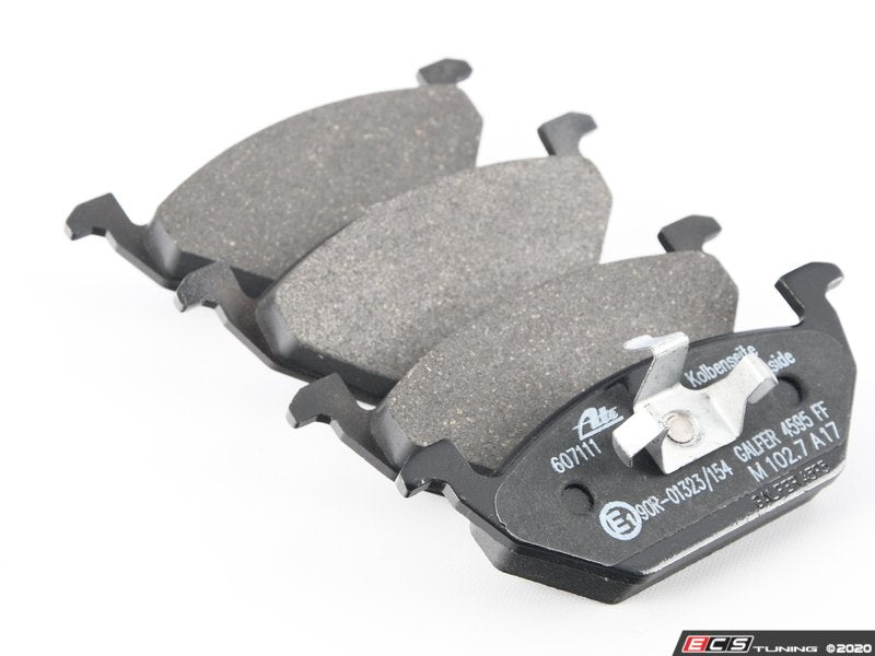 Front Brake Pad Set