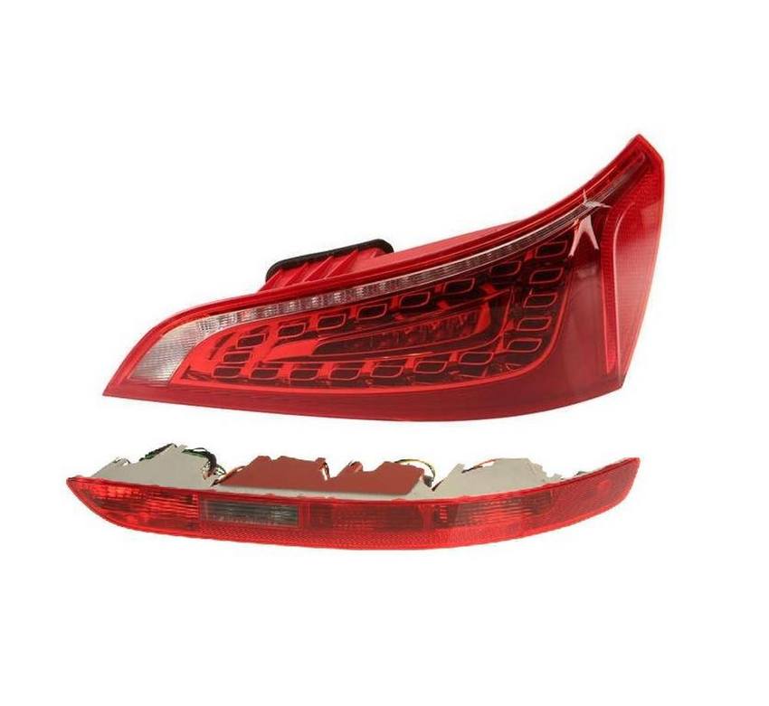 Audi Tail Light Set – Passenger Side Upper and Lower (LED) 8R0945096B – Magneti Marelli 1590103KIT