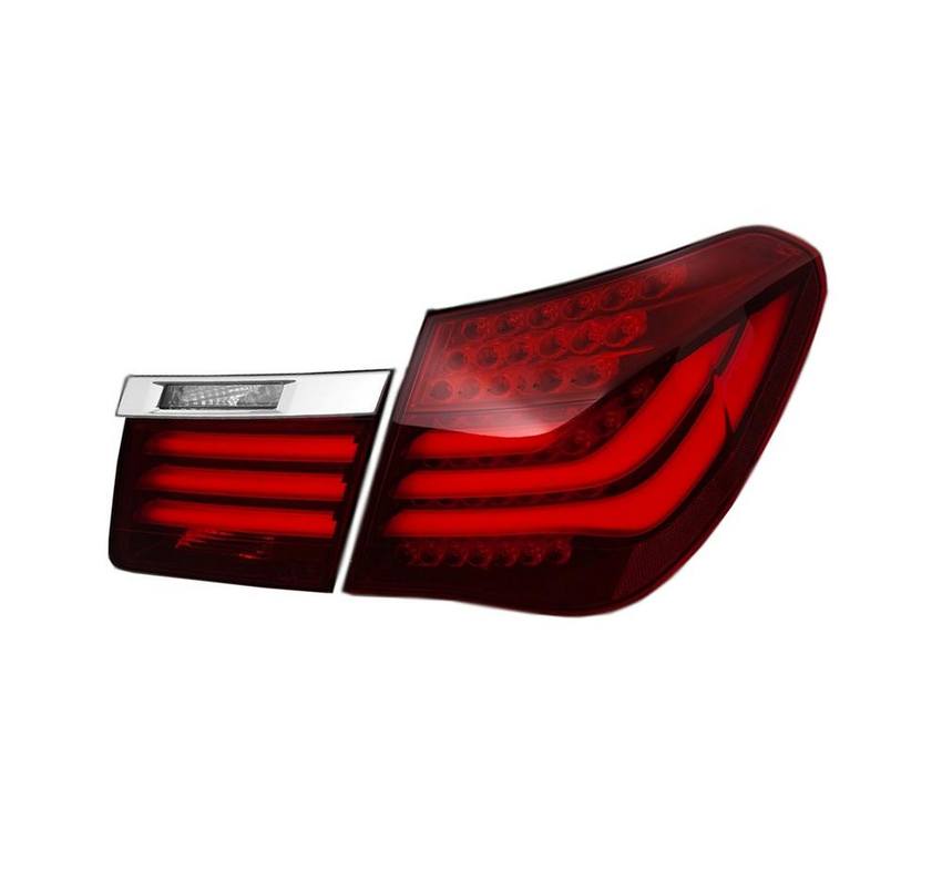 Tail Light Set – Driver Side Inner and Outer