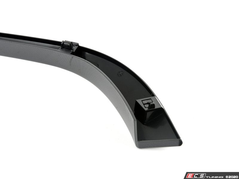 Upper Grille Trim - Gloss Black