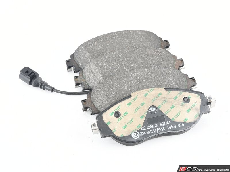 Front Brake Pad Set