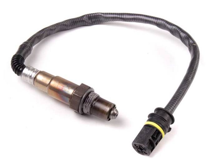 Mercedes Oxygen Sensor – Front 0015400517 – Bosch 16272