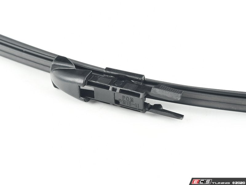 Wiper Blade / Arm Kit - Passenger Rear