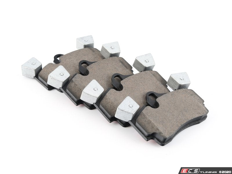 Rear Ceramic Brake Pad Set