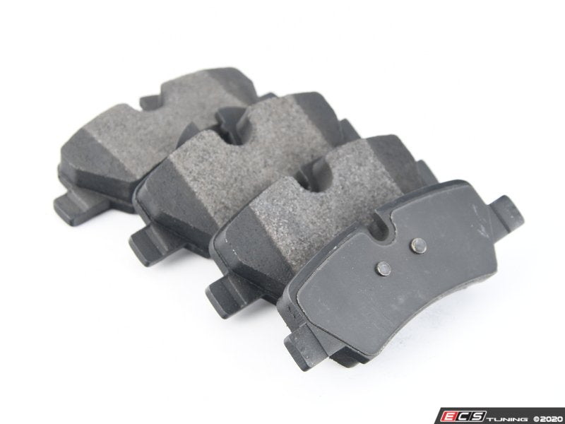 Posi-Quiet Semi-Metallic Brake Pads with Hardware - Rear 104.18000