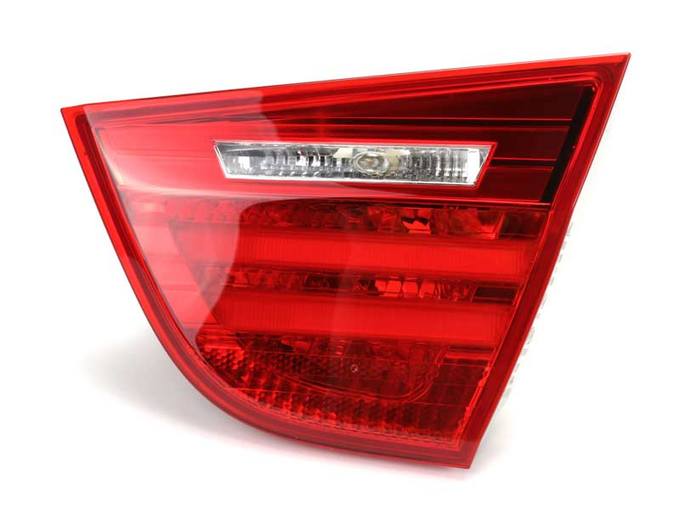 BMW Tail Light Assembly – Passenger Side Inner (CAPA) 63217289428 – TYC 170389009