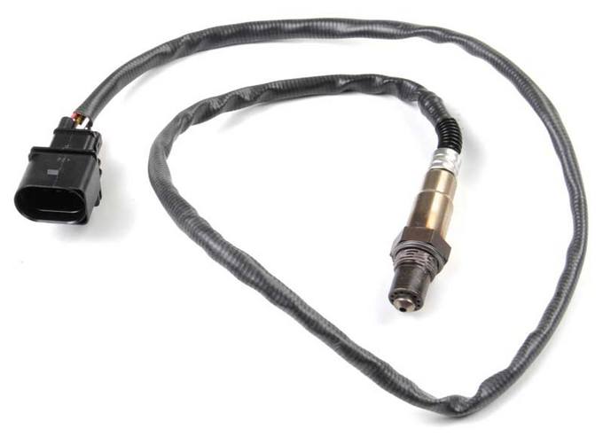 BMW Oxygen Sensor – Front (Cyl 1-3) 11787515826 – Bosch 17175