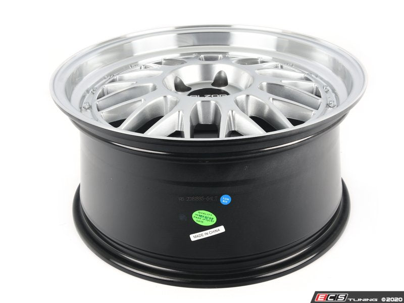 18" Style 881 Wheels - Set Of Four