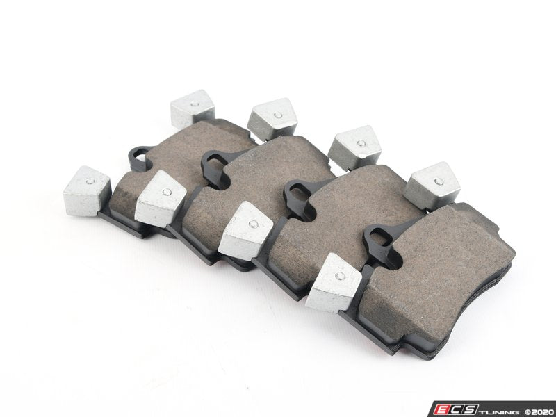 Rear Ceramic Brake Pad Set