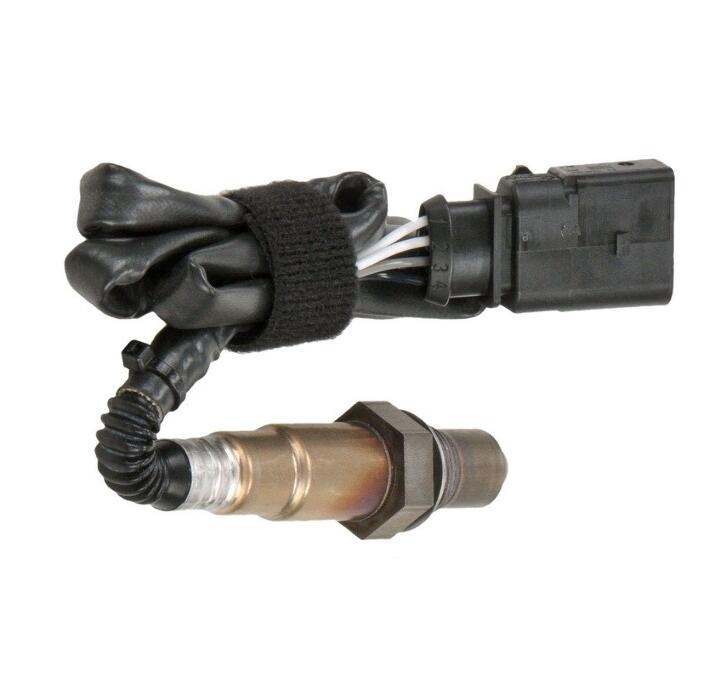 VW Air / Fuel Ratio Sensor – Upstream 04E906262G – Bosch 17362