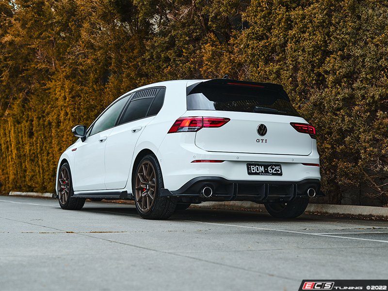 MK8 GTI Flow-Lock Rear Diffuser