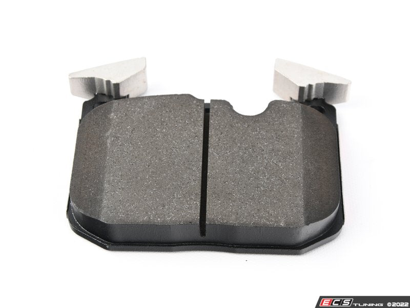 Front Premium NAO Ceramic Brake Pad Set