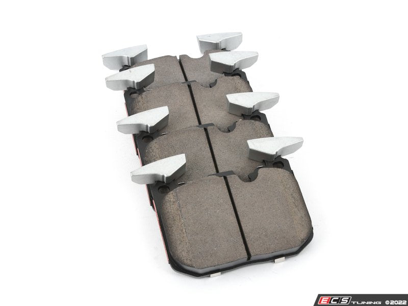 Front Brake Pads set