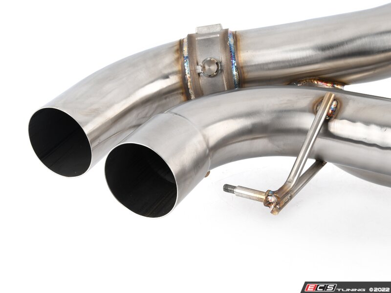 Dinan Free Flow Axle-Back Exhaust - Black Tips