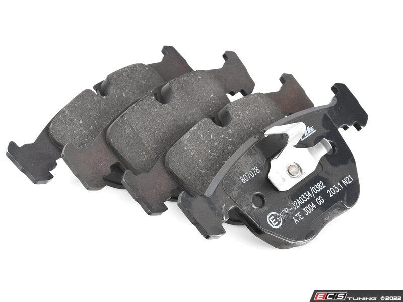 Front Brake Pad Set