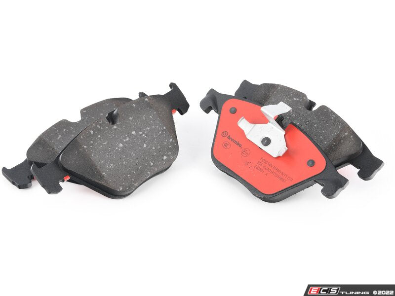 Front Premium NAO Ceramic Brake Pad Set