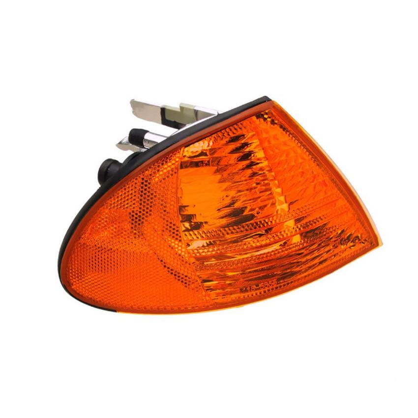 Turn Signal / Parking Light Assembly – Front Passenger Side (Halogen) (Amber)