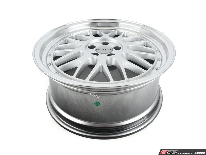 18" Style 020 Wheels - Set Of Four