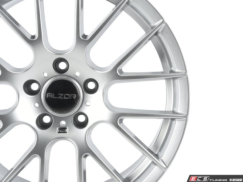 18" Style 030 Wheels - Staggered Set Of Four