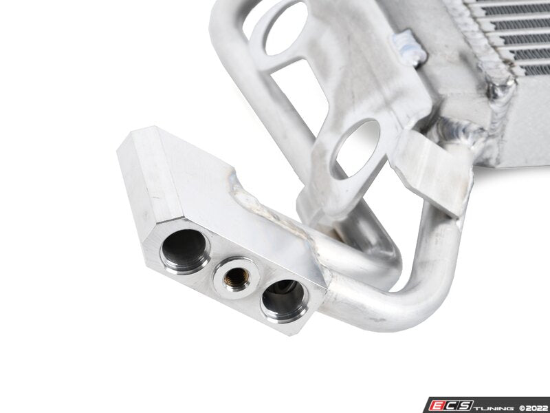 DO88 DCT Racing Oil Cooler - E90/E92 M3