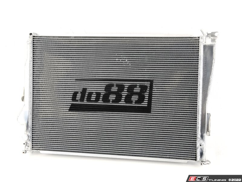 Aluminum Radiator - Black - E46 M3