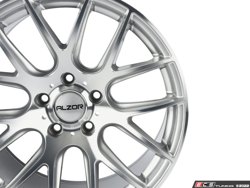 18" Style 040 Wheels - Staggered Set Of Four