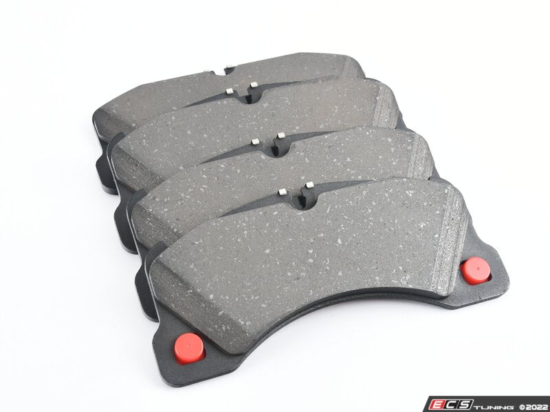 Front Brake Pad Set - Ceramic