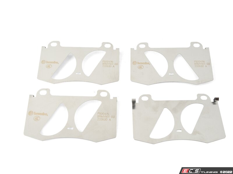 Front Brake Pad Set - Ceramic