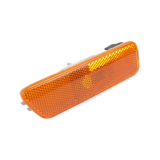 VW Side Marker Light – Passenger Side 1JM945072 – TYC 18539901