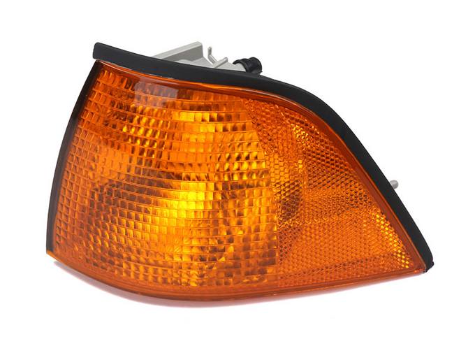 BMW Turnsignal Light – Driver Side (Amber) (NSF) 63138353283 – TYC 185982011