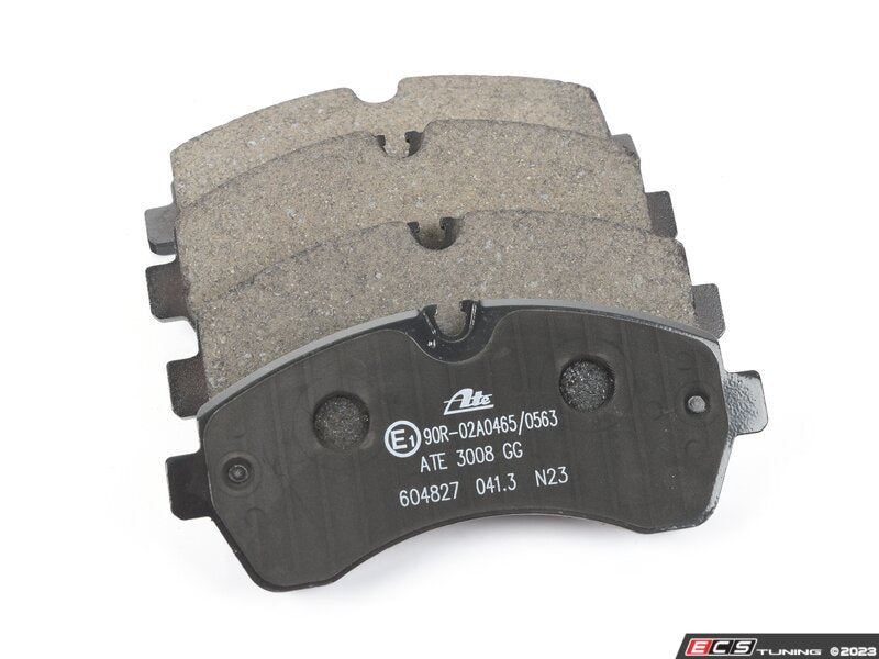 Front Brake Pad Set