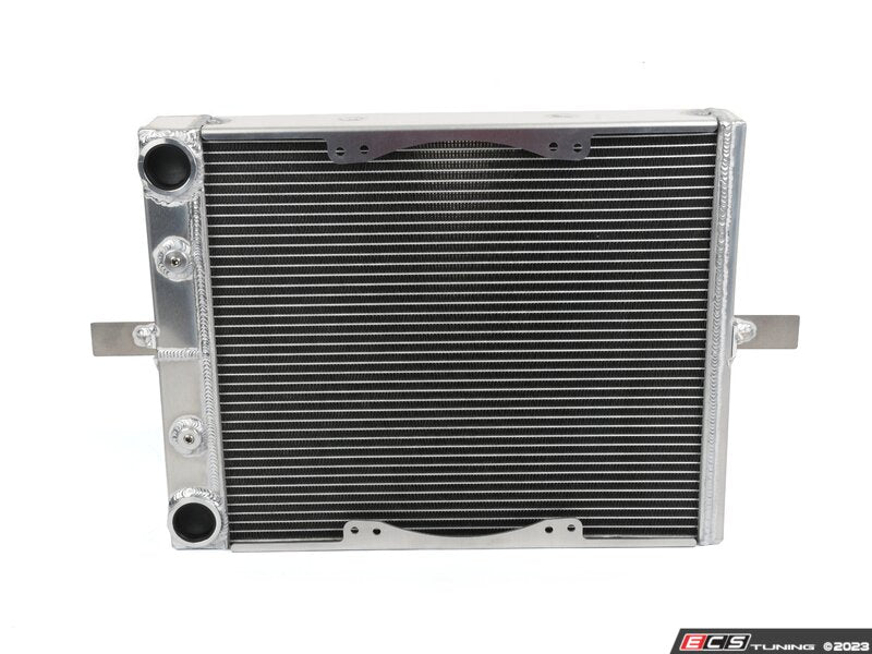 Chase Bays Tucked Aluminum Radiator - BMW E30/E36/E46