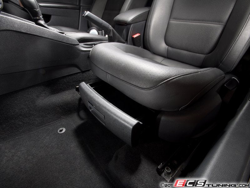 Driver's Seat Tray Kit - Titanium Black