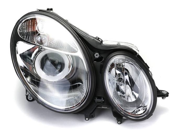 Mercedes Headlight Assembly – Passenger Side (Halogen) (NSF) 2118200461 – TYC 206485001