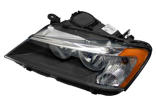 BMW Headlight Assembly – Driver Side (Halogen) (NSF) 63117222025 – TYC 209584001