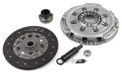 BMW Clutch Kit (3 Piece) 21211223602 – Luk 6243655000